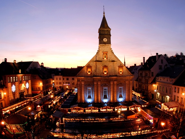 MARCHE DE NOEL MONTBELIARD MARCHE DE NOEL MONTBELIARD